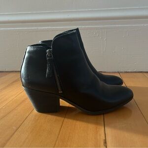 FRYE leather ankle boots